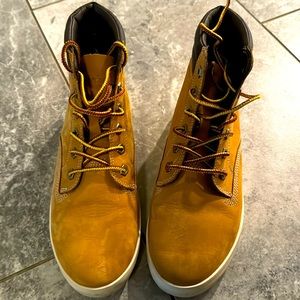 Timberland hightop shoes